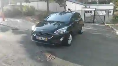Ford Fiesta 2018 - 7800 EUR, 107000 km - 107000km - foto 6 de 9