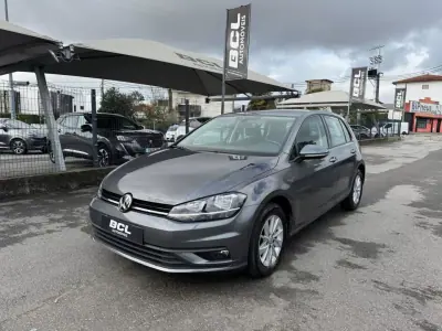 Volkswagen Golf 2019 - 15990 EUR, 95000 km - AUTO.MOTO.pt - 95000km - foto 3 de 27