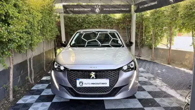 Peugeot e-208 2024 - 8000km
