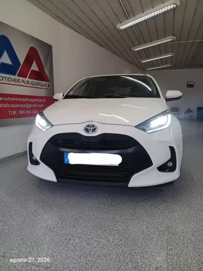Toyota Yaris 2021 - 15950 EUR, 145000 km - 145000km - foto 3 de 19