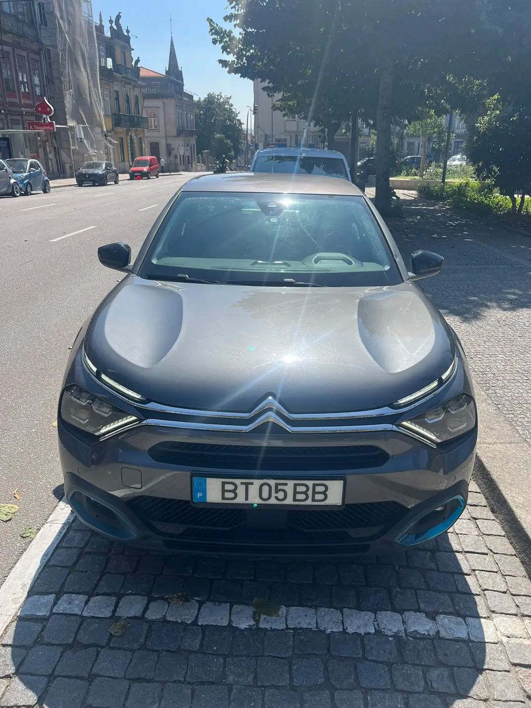 Citroën e-C4 2021 - 16300 EUR, 90000 km - 90000km - foto 7 de 8