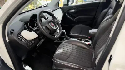 Fiat 500X 2018 - 13900 EUR, 133000 km - AUTO.MOTO.pt - 133000km - foto 11 de 16