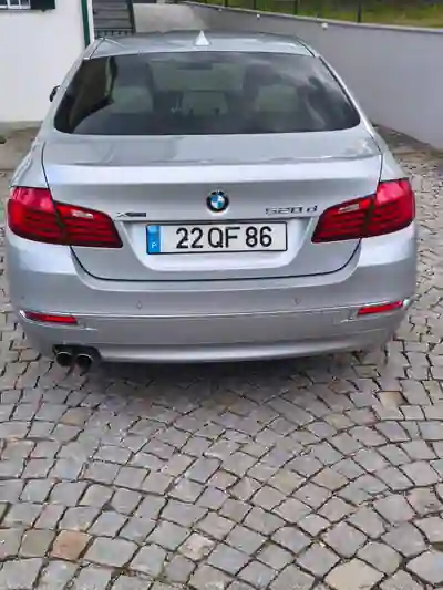 BMW 520 2015 - 21000 EUR, 149667 km - AUTO.MOTO.pt - 149667km - foto 3 de 10