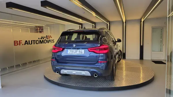 BMW X3 2018 - 26900 EUR, 209342 km - AUTO.MOTO.pt - 209342km - foto 16 de 65