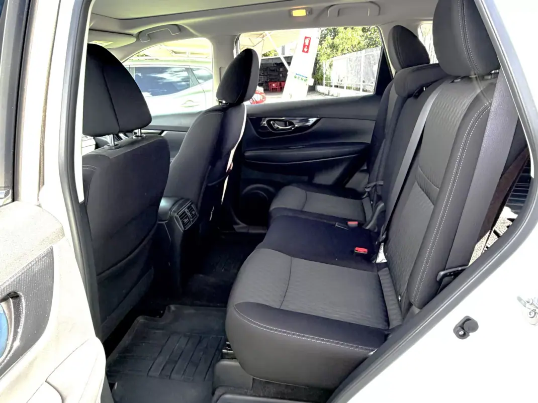 Nissan X-Trail 2021 - 22800 EUR, 75148 km - AUTO.MOTO.pt - 75148km - foto 10 de 17
