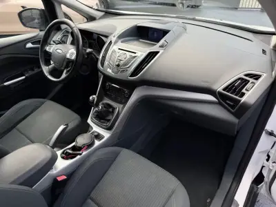 Ford C-Max 2011 - 8900 EUR, 205000 km - AUTO.MOTO.pt - 205000km - foto 9 de 9