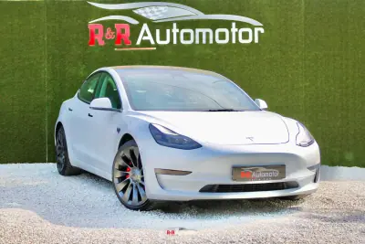 Tesla Model 3 2021 - 70000km