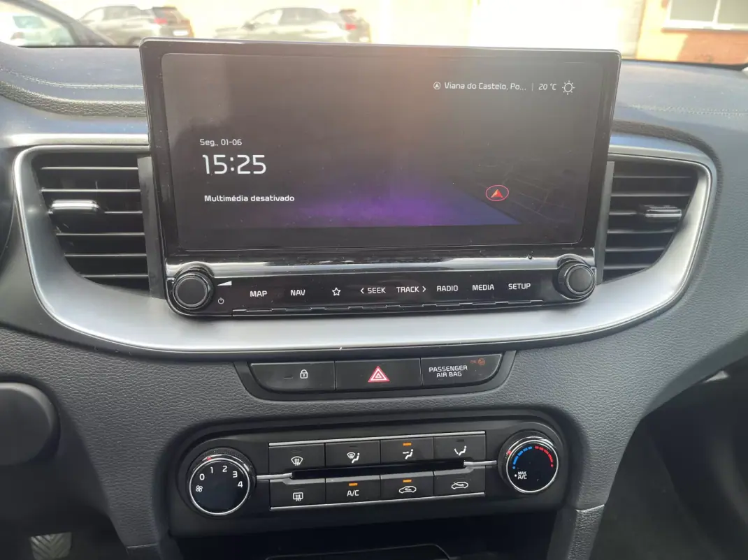 Kia XCeed 2025 - 19900 EUR, 24000 km - AUTO.MOTO.pt - 24000km - foto 15 de 16