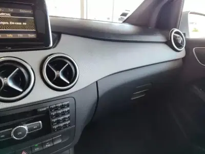 Mercedes-Benz B 180 2012 - 10990 EUR, 221000 km - AUTO.MOTO.pt - 221000km - foto 35 de 35