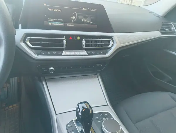 BMW 330 2021 - 29000 EUR, 63500 km - 63500km - foto 14 de 14