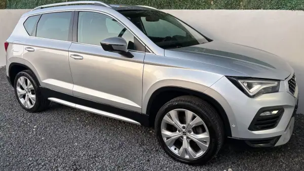 SEAT Ateca 2023 - 19400 EUR, 109000 km - AUTO.MOTO.pt - 109000km - foto 8 de 12