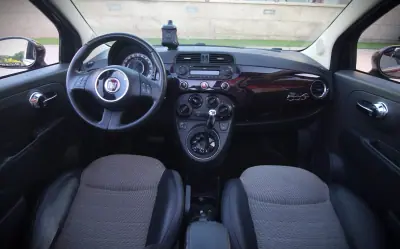 Fiat 500 2013 - 9450 EUR, 139500 km - 139500km - foto 12 de 34
