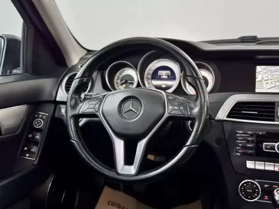Mercedes-Benz C 220 2013 - 13750 EUR, 177000 km - AUTO.MOTO.pt - 177000km - foto 29 de 54