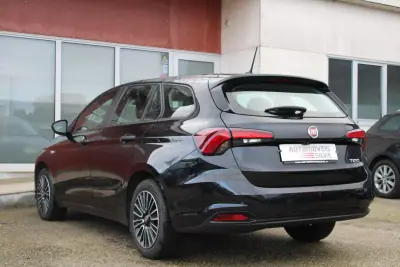 Fiat Tipo Station Wagon 2022 - 12990 EUR, 106000 km - AUTO.MOTO.pt - 106000km - foto 10 de 26