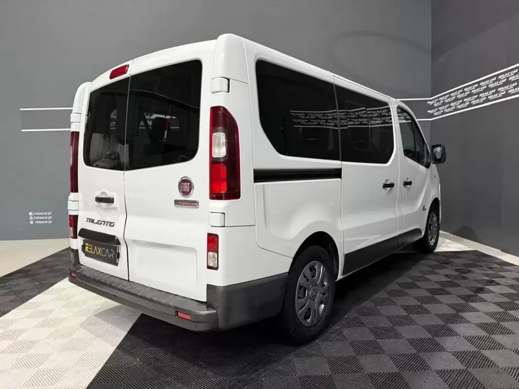 Fiat Talento 2017 - 19990 EUR, 166000 km - AUTO.MOTO.pt - 166000km - foto 4 de 18