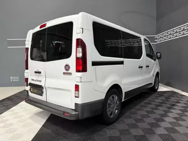 Fiat Talento 2017 - 19990 EUR, 166000 km - AUTO.MOTO.pt - 166000km - foto 4 de 18