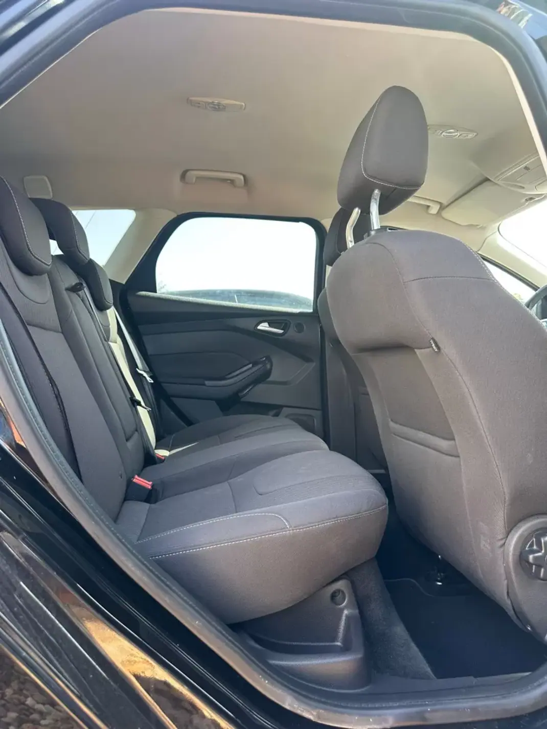 Ford 2014 - 9900 EUR, 95000 km - 95000km - foto 3 de 8