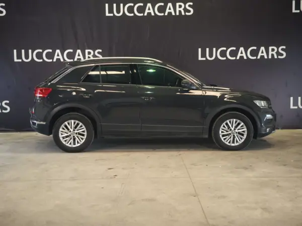 Volkswagen T-Roc 2019 - 17490 EUR, 147720 km - AUTO.MOTO.pt - 147720km - foto 23 de 23