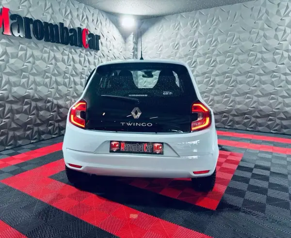 Renault Twingo 2020 - 12990 EUR, 73071 km - AUTO.MOTO.pt - 73071km - foto 5 de 28