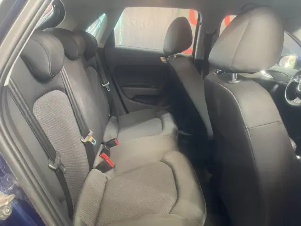 Audi A1 Sportback 2018 - 15750 EUR, 80000 km - AUTO.MOTO.pt - 80000km - foto 36 de 48