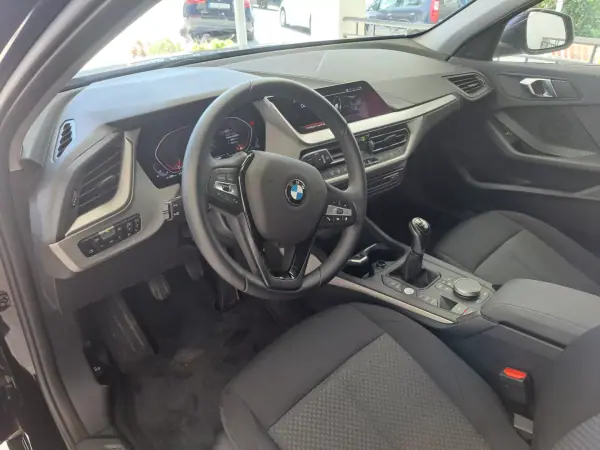 BMW 116 2024 - 28990 EUR, 22167 km - AUTO.MOTO.pt - 22167km - foto 7 de 31