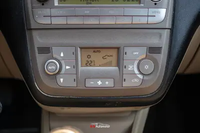 Fiat Linea 2008 - 4600 EUR, 258000 km - 258000km - foto 19 de 21