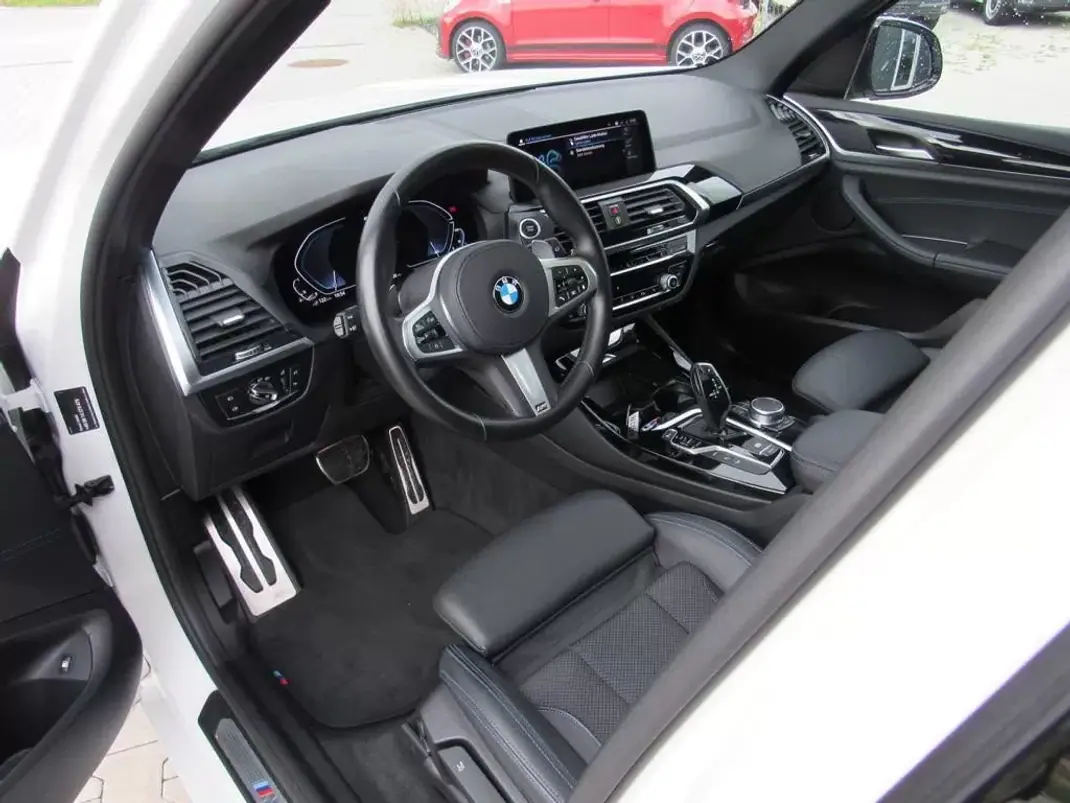 BMW X3 2021 - 36990 EUR, 23450 km - 23450km - foto 9 de 17