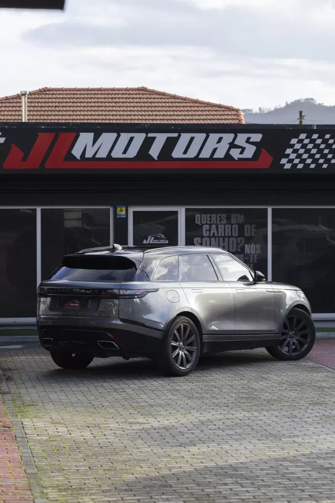 Land Rover Range Rover Velar 2017 - 39900 EUR, 175180 km - AUTO.MOTO.pt - 175180km - foto 28 de 36