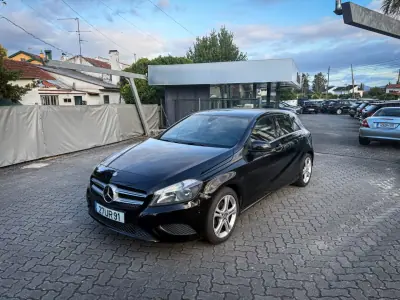 Mercedes-Benz A 180 2013 - 11500 EUR, 284000 km - AUTO.MOTO.pt - 284000km - foto 11 de 12