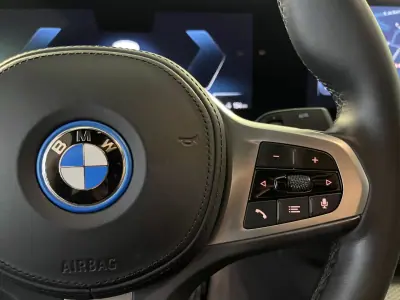 BMW i4 2022 - 39750 EUR, 97000 km - 97000km - foto 22 de 57