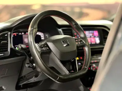 SEAT Leon 2020 - 24900 EUR, 139049 km - AUTO.MOTO.pt - 139049km - foto 21 de 31