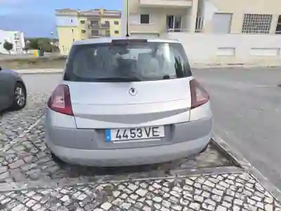 Renault Mégane 2003 - 2000 EUR, 231329 km - 231329km - foto 2 de 15