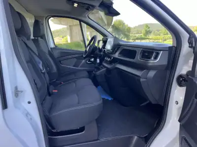 Renault TRAFIC 2.0 BlueDci L2H1 Longa Grand Confort 130 cv GPS 2022 - 21350 EUR, 46000 km - AUTO.MOTO.pt - 46000km - foto 21 de 34