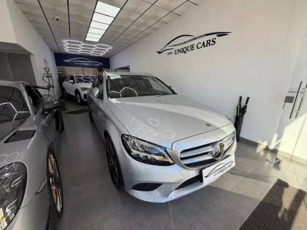 Mercedes-Benz C 300 2021