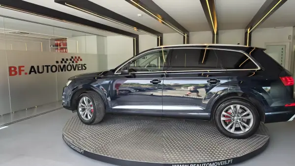 Audi Q7 2015 - 33900 EUR, 144656 km - AUTO.MOTO.pt - 144656km - foto 15 de 67