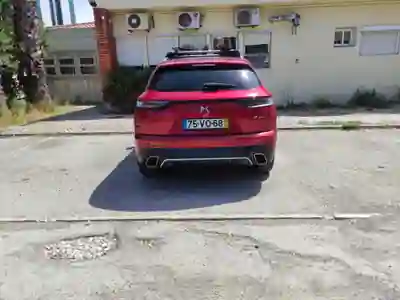 DS DS7 Crossback 2018 — foto 5 de 9