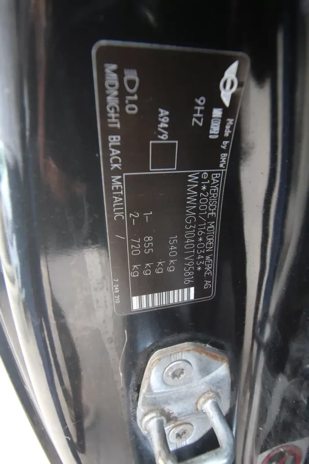MINI Cooper 2010 - 8350 EUR, 246500 km - 246500km - foto 22 de 22