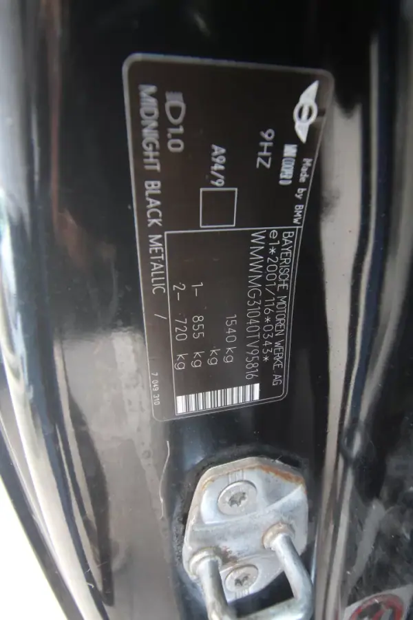 MINI Cooper 2010 - 8350 EUR, 246500 km - 246500km - foto 22 de 22
