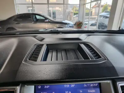 Ford Ranger 2019 - 31950 EUR, 68000 km - 68000km - foto 27 de 35