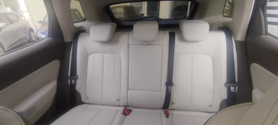 Aiways U5 2024 - 28500 EUR, 10380 km - AUTO.MOTO.pt - 10380km - foto 18 de 36