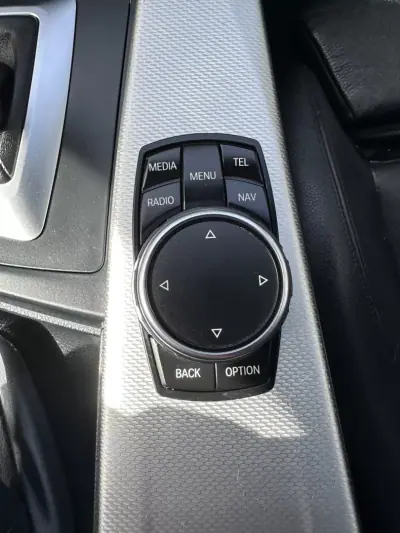 BMW 420 Gran Coupé 2015 - 19500 EUR, 230000 km - AUTO.MOTO.pt - 230000km - foto 37 de 54