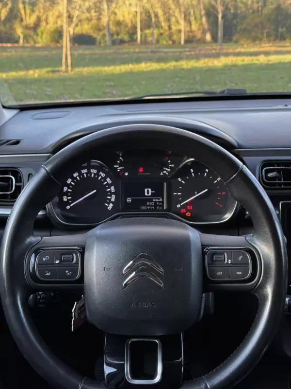 Citroën C3 2018 - 9965 EUR, 136444 km - AUTO.MOTO.pt - 136444km - foto 25 de 26