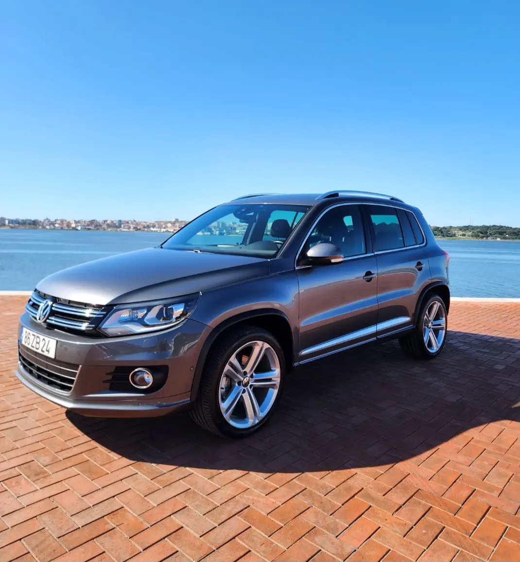 Volkswagen Tiguan 2014 - 15699 EUR, 119000 km - AUTO.MOTO.pt - 119000km - foto 1 de 9