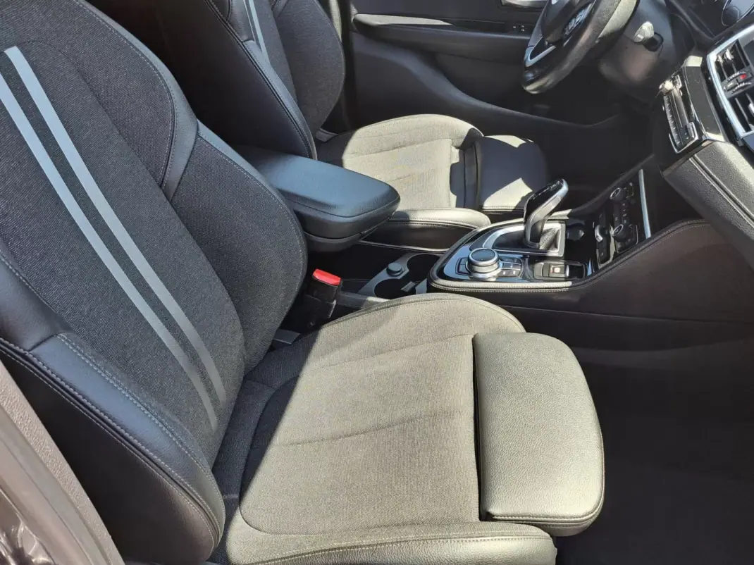 BMW 216 Gran Tourer 2019 - 19500 EUR, 111050 km - 111050km - foto 23 de 63