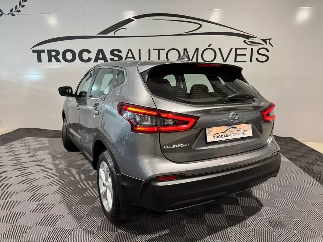 Nissan Qashqai 2019 - 18500 EUR, 131140 km - 131140km - foto 42 de 48