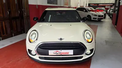 MINI Clubman 2017 - 13890 EUR, 159999 km - AUTO.MOTO.pt - 159999km - foto 13 de 51