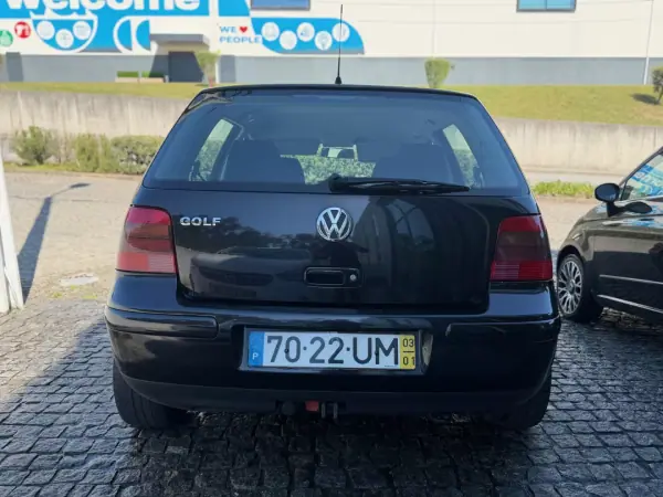 Volkswagen Golf 2003 - 2999 EUR, 191121 km - AUTO.MOTO.pt - 191121km - foto 6 de 25