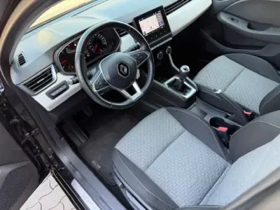 Renault Clio 2021 - 14500 EUR, 83720 km - AUTO.MOTO.pt - 83720km - foto 10 de 11