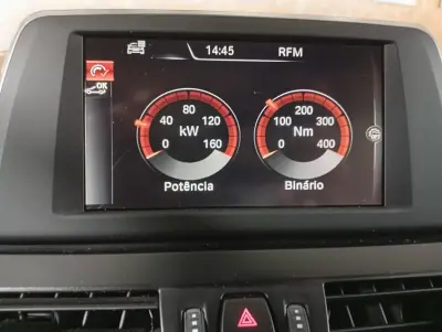 BMW 218 Active Tourer 2015 - 19950 EUR, 130068 km - AUTO.MOTO.pt - 130068km - foto 17 de 20