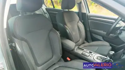 Renault Mégane Sport Tourer 2023 - 22950 EUR, 68025 km - 68025km - foto 30 de 34